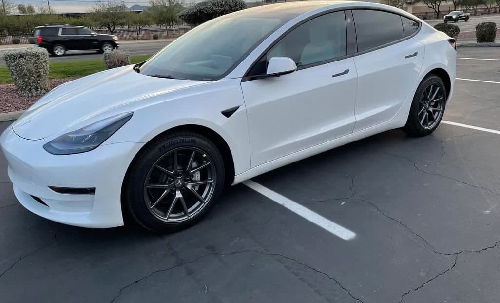 The same side view with the windows freshly tinted
